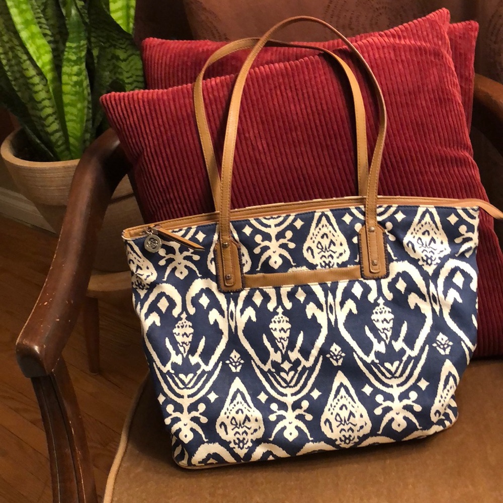 Stella and Dot hand bag